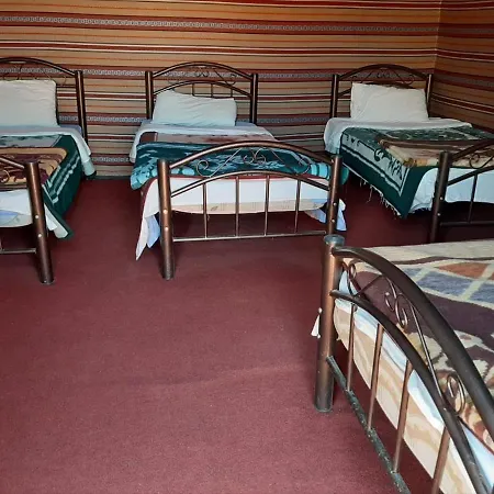 Bedouin Host Camp& With Tour Hotel Wadi Rum Exterior photo