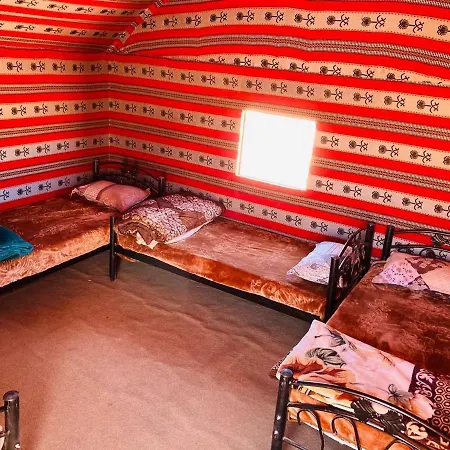 Bedouin Host Camp& With Tour Hotel Wadi Rum Exterior photo