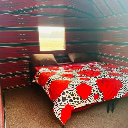 Bedouin Host Camp& With Tour Hotel Wadi Rum Exterior photo